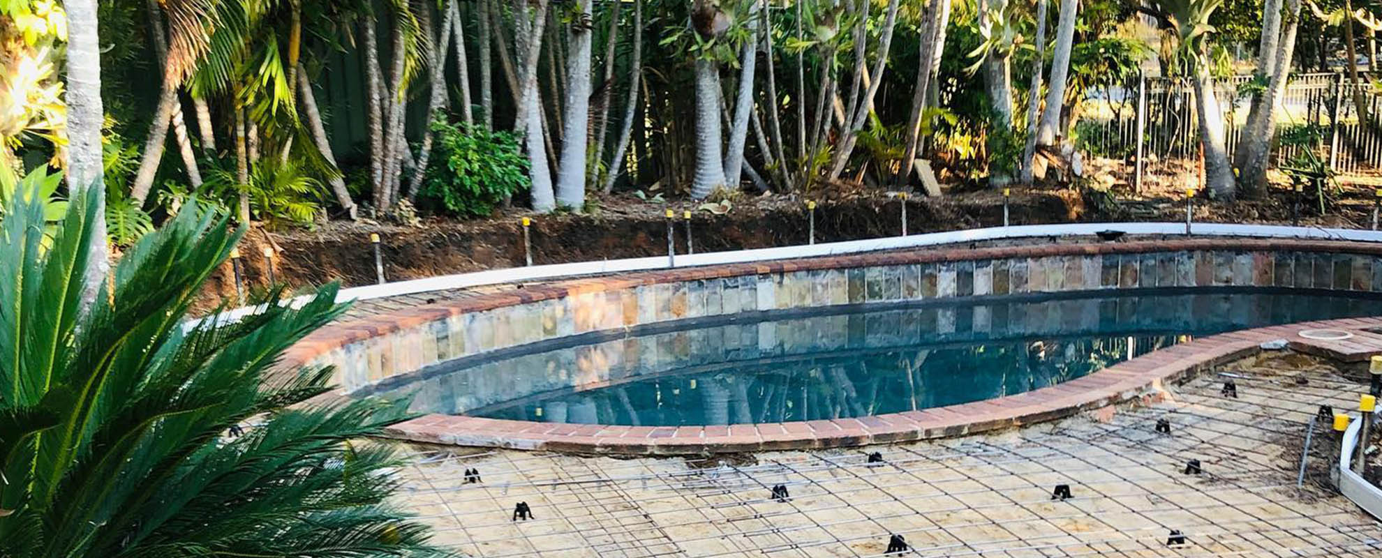 Concrete pool surround, Gold Coast